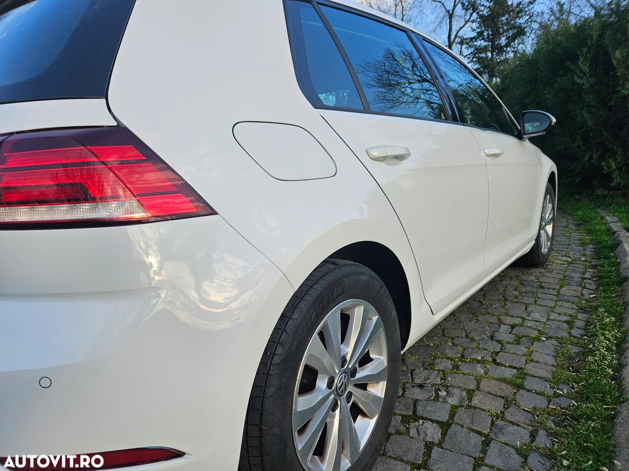 Volkswagen Golf 1.0 TSI Comfortline - 9
