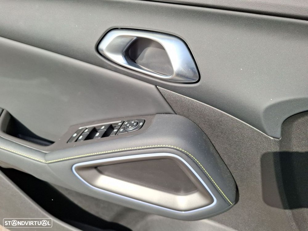 BYD Atto 2 1.5 DM-i Boost — fotografia 21