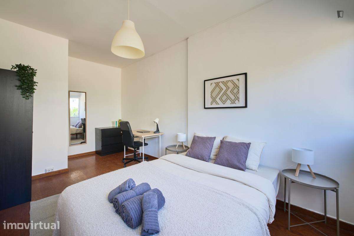 Quarto - localizado em Alcântara Lisbon - Grande imagem: 5/43