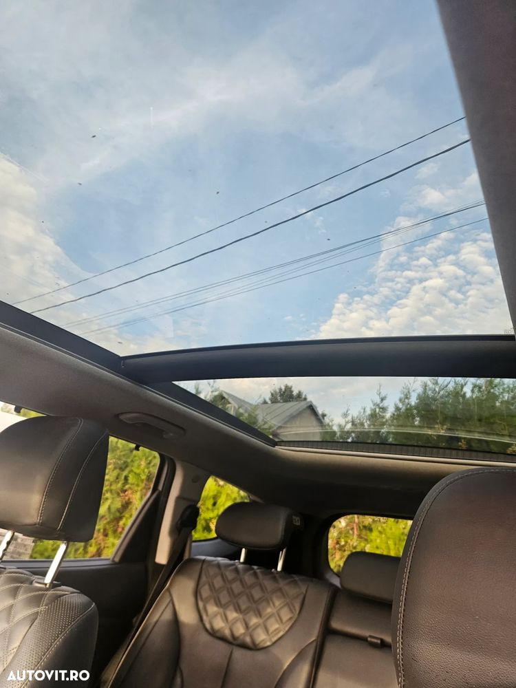 Hyundai Santa Fe Plug-in Hybrid 1.6 l 265 CP 4WD 6AT Luxury - 12