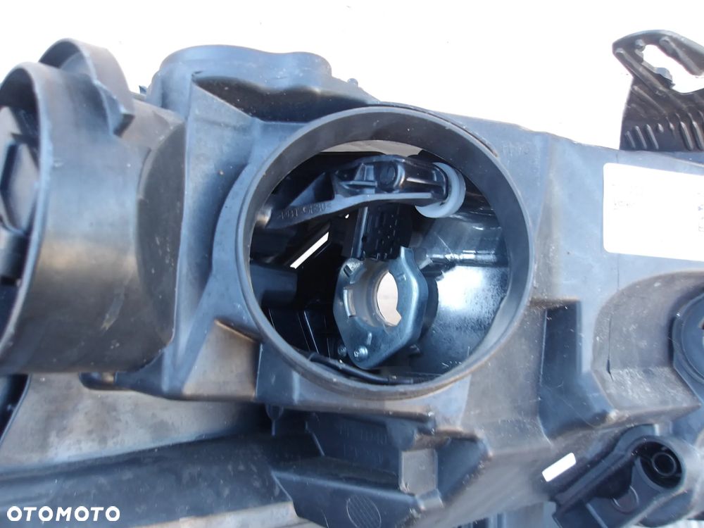 LAMPA LEWY PRZOD AUDI A1 II 82A941003 - 11