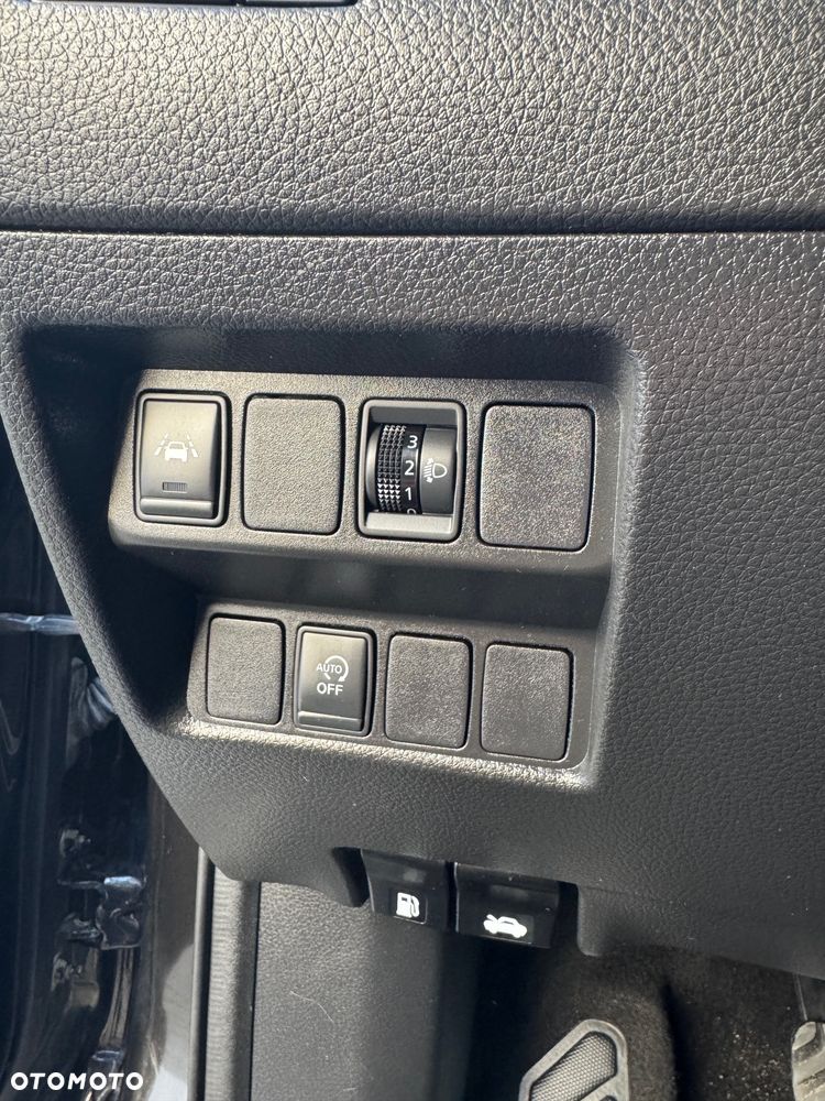 Nissan Qashqai 1.3 DIG-T N-WAY - 7