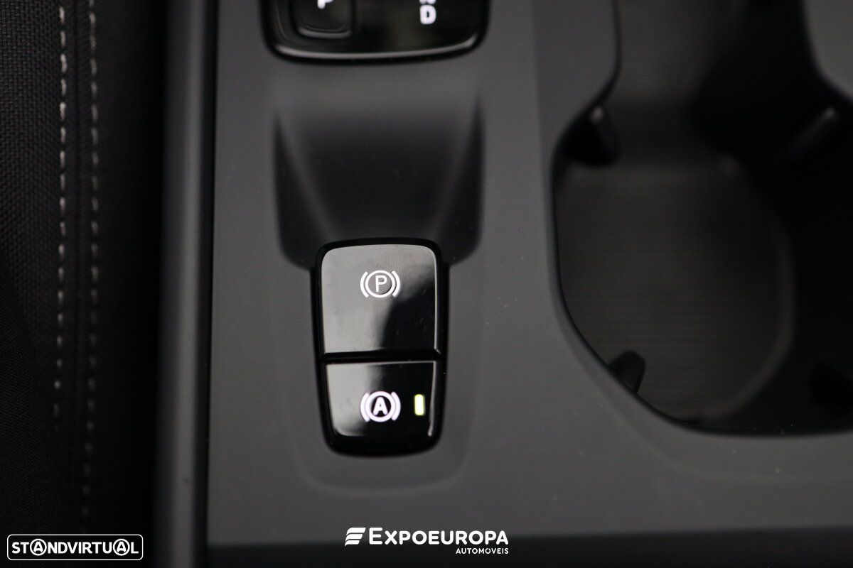 Volvo XC 40 1.5 T5 PHEV Inscription - 29