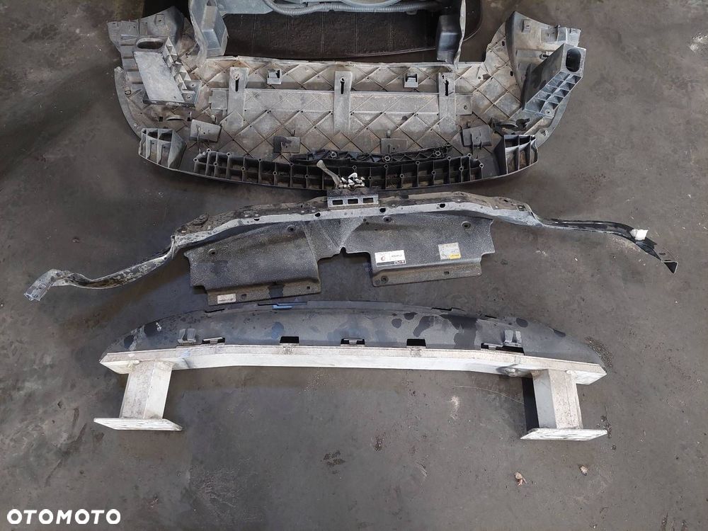 KOMPLETNY PRZÓD MASKA ZDERZAK BŁOTNIKI LAMPY PAS CITROEN C4 PICASSO I EXYB - 11