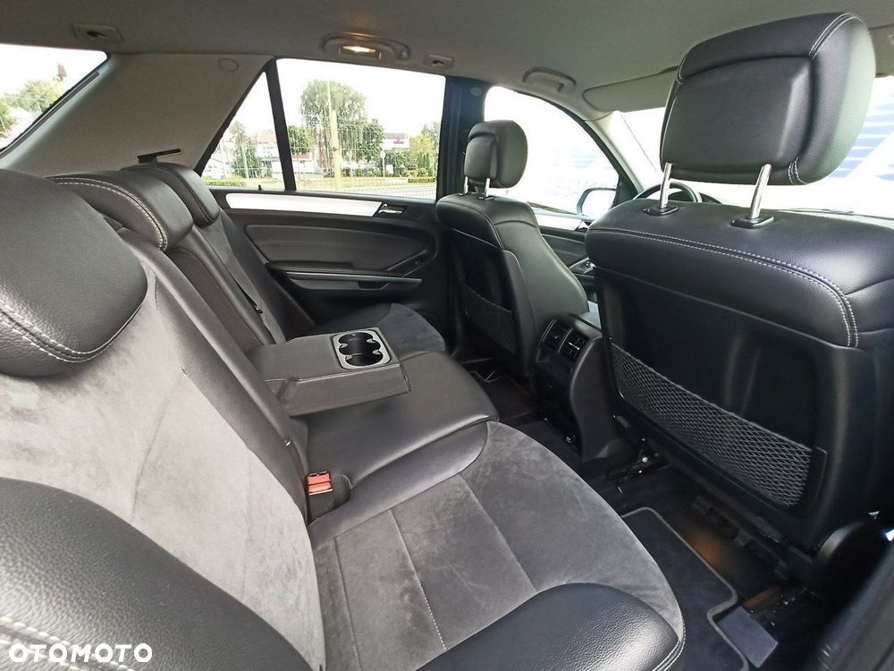 Mercedes-Benz ML - 8