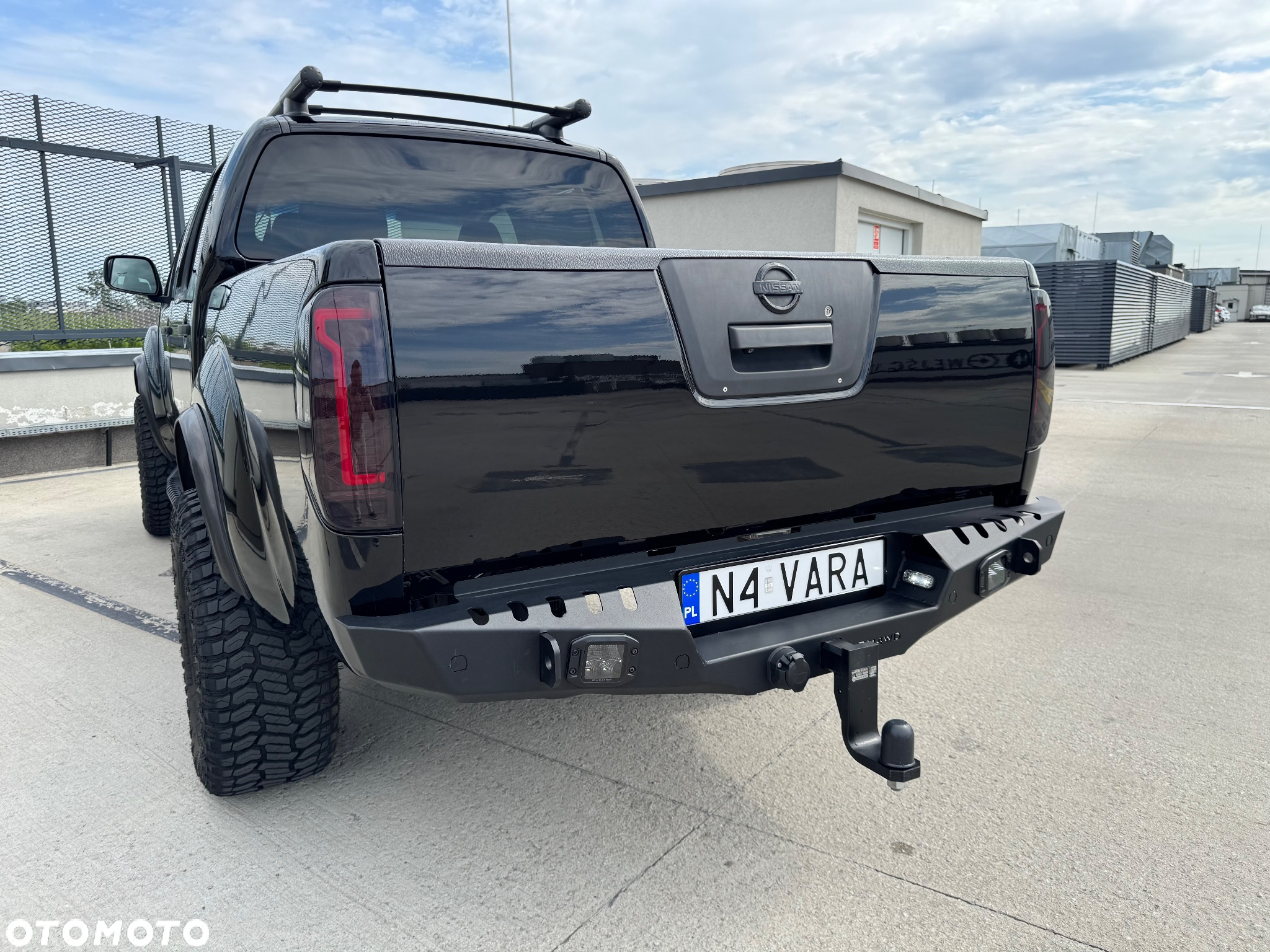 Nissan Navara 3.0 D V6 Platinum Long EU5 - 12