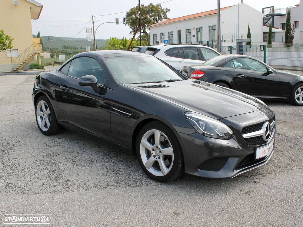 Mercedes-Benz SLC 200 - 17