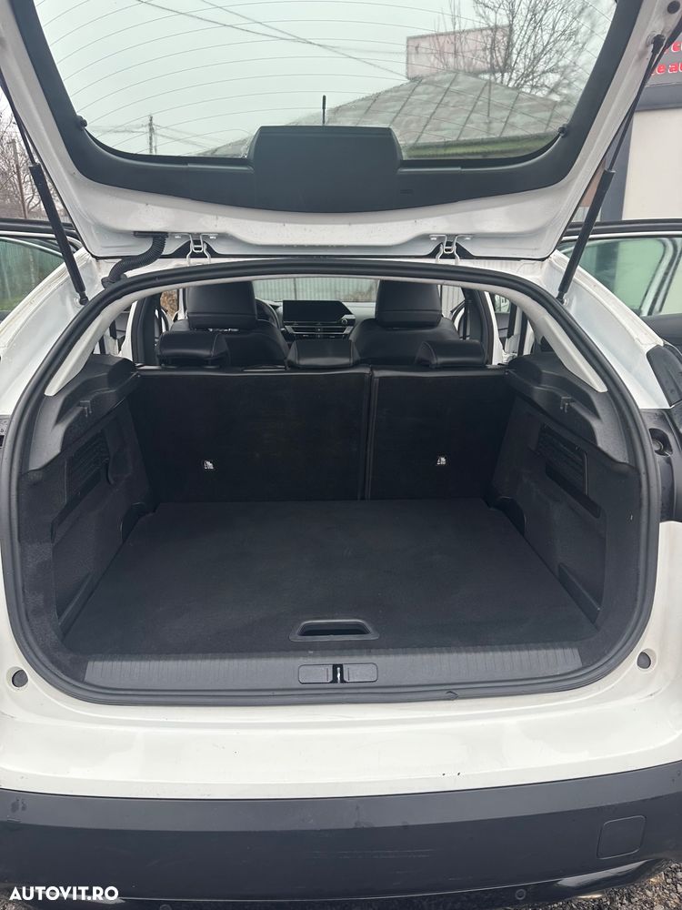 Citroën C4 BlueHDi 130 Stop&Start EAT8 FEEL PACK - 18