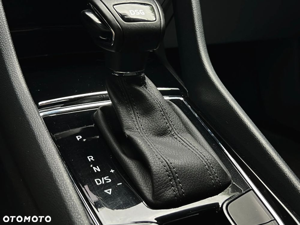Skoda Karoq 1.6 TDI SCR DSG Drive 125 - 28