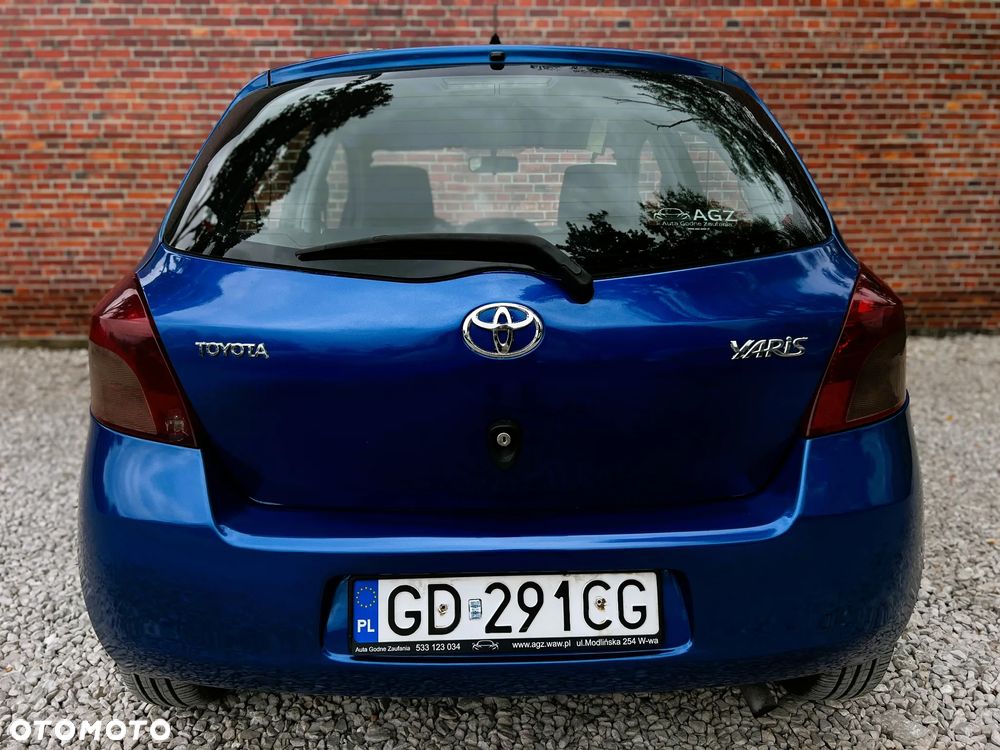 Toyota Yaris - 27