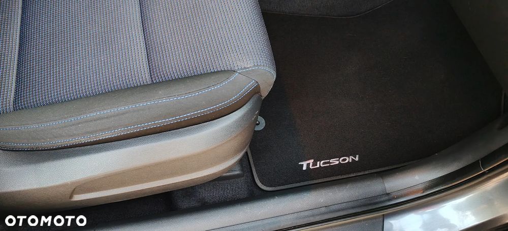 Hyundai Tucson 2.0 CRDI 4WD Style - 27