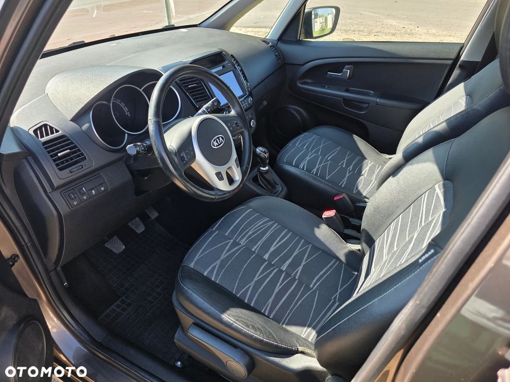 Kia Venga 1.4 Business Line - 7