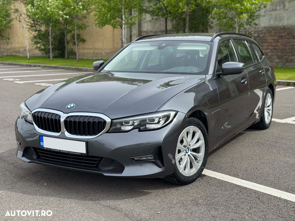 BMW Seria 3 318d AT MHEV