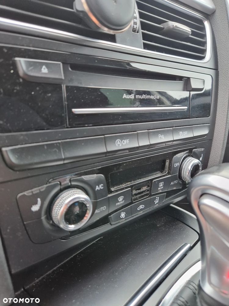 Audi A4 Avant 2.0 TDI Quattro S tronic - 25