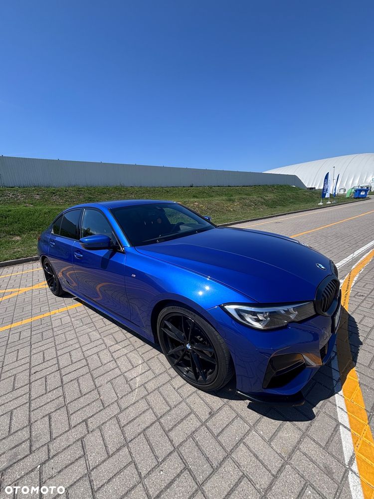 BMW Seria 3 320d M Sport - 4