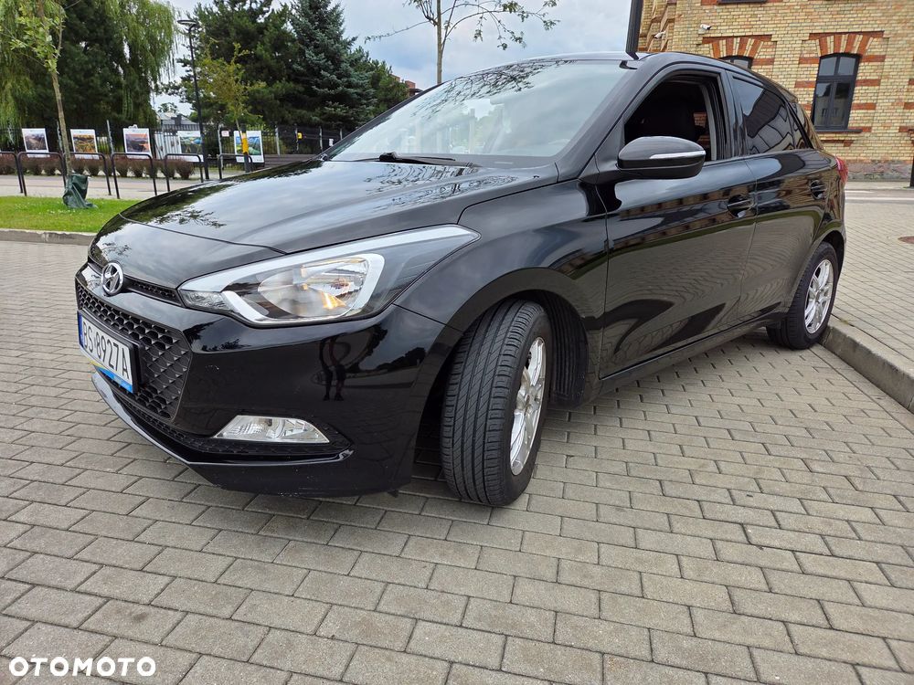 Hyundai i20 1.4 CRDI Elegant - 15