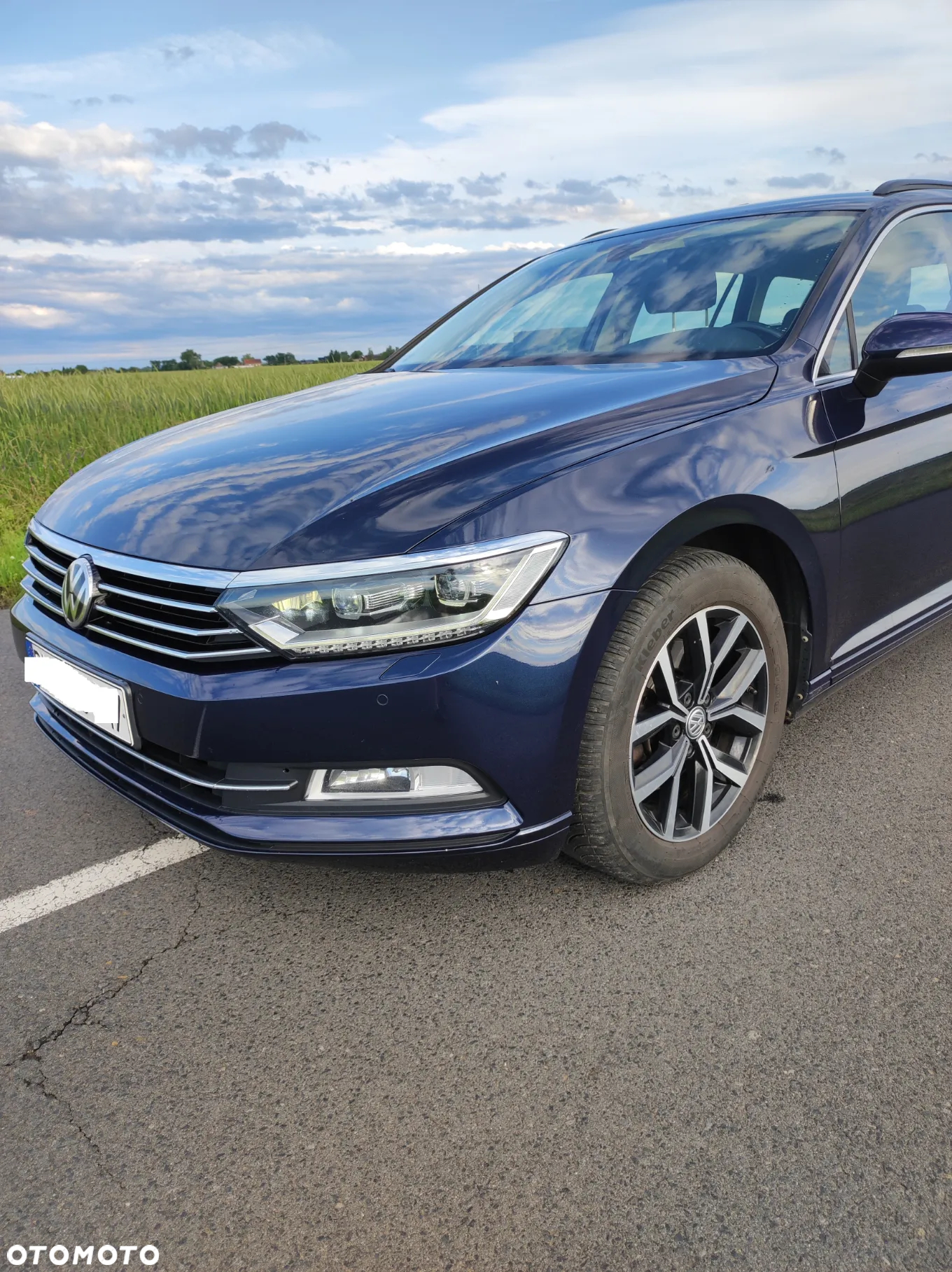 Volkswagen Passat 1.8 TSI BMT Comfortline - 9