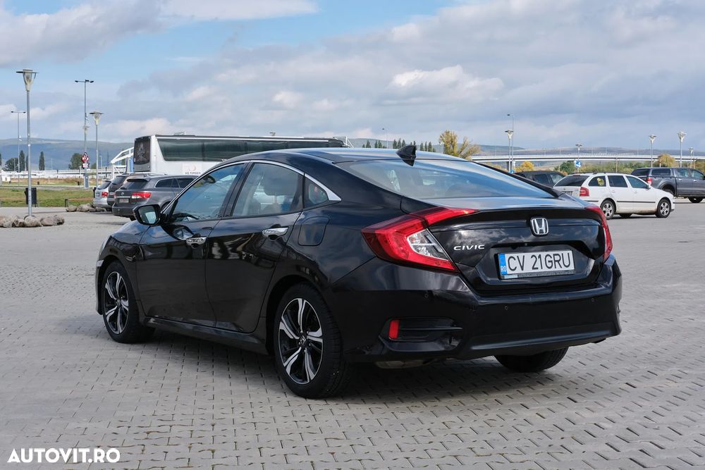 Honda Civic 1.5 VTEC Turbo CVT Prestige - 25