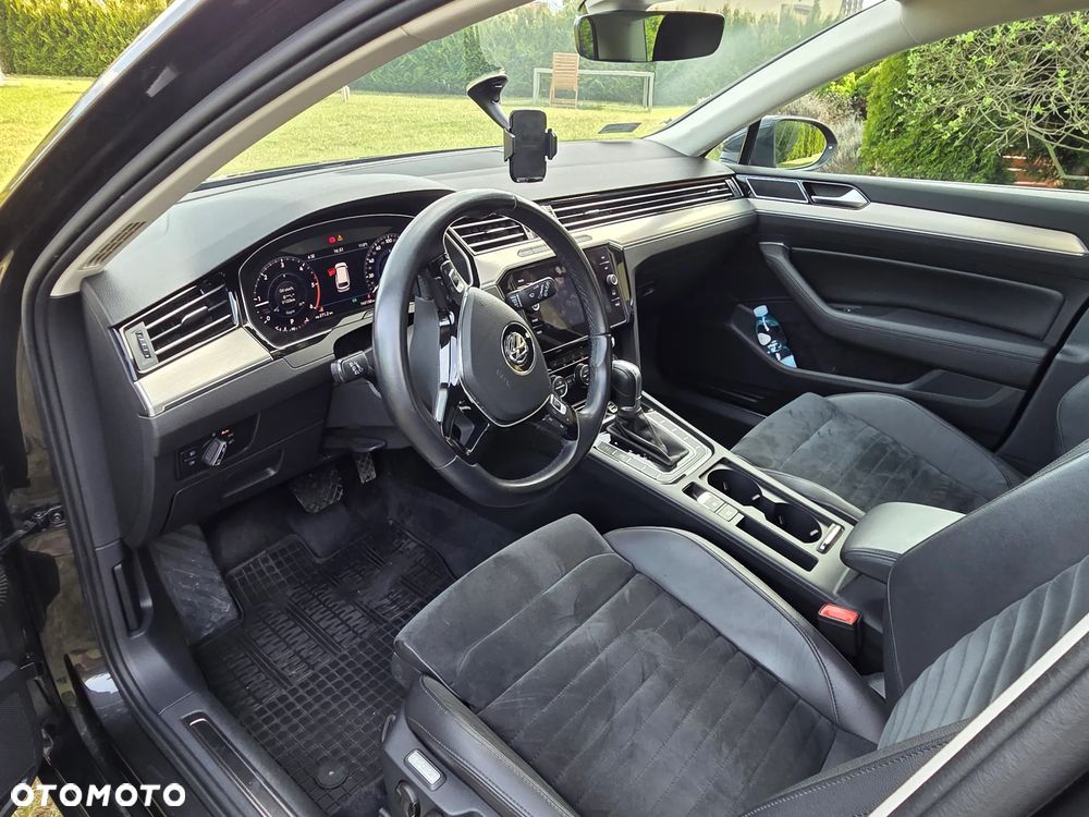 Volkswagen Passat 2.0 TDI BMT Highline DSG7 - 10