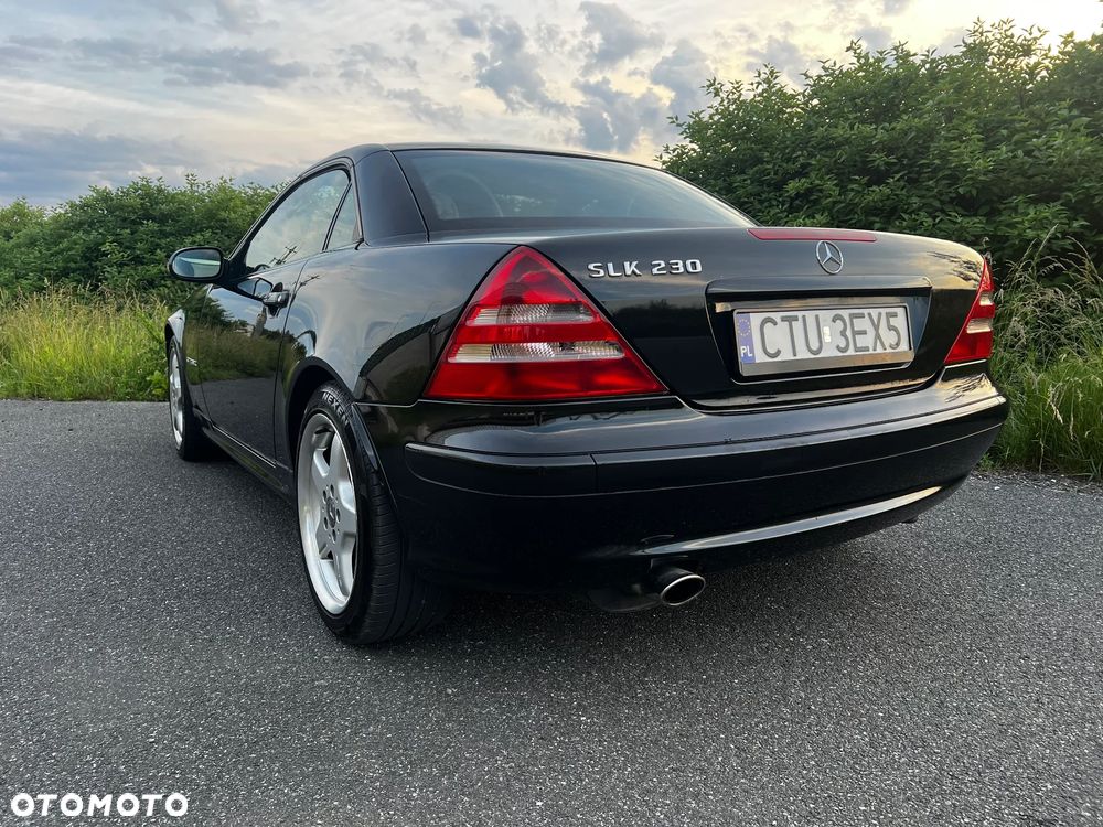 Mercedes-Benz SLK - 11