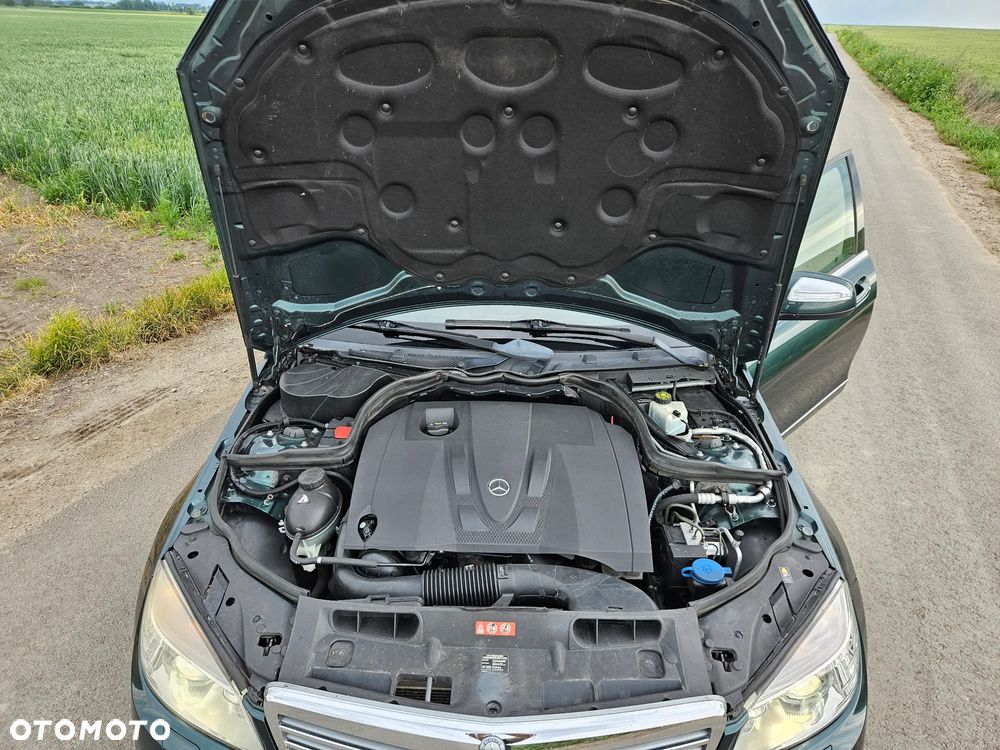 Mercedes-Benz Klasa C 220 CDI Elegance - 18