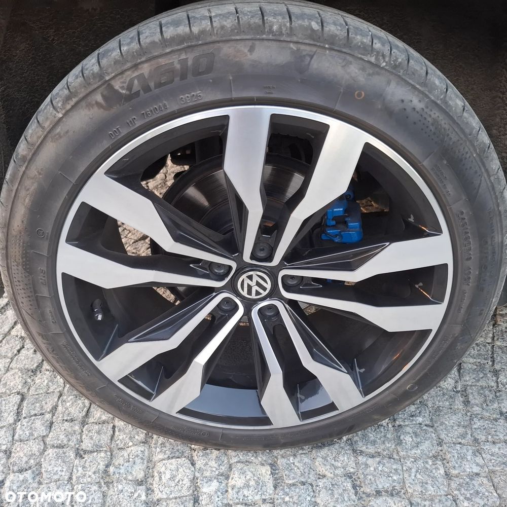 Volkswagen Tiguan - 17