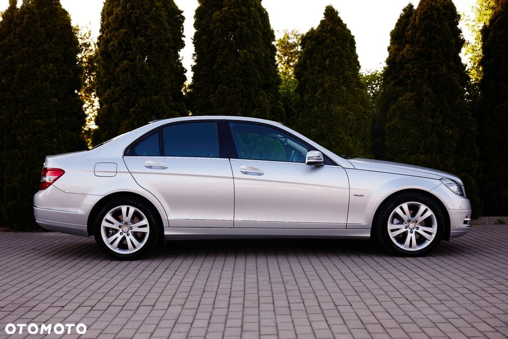 Mercedes-Benz Klasa C 220 CDI 7G-TRONIC Avantgarde Edition - 8