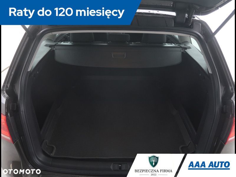 Volkswagen Passat - 15