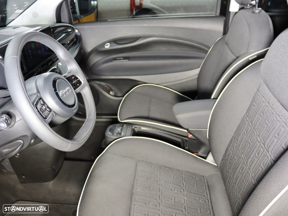 Fiat 500e C Icon - 11