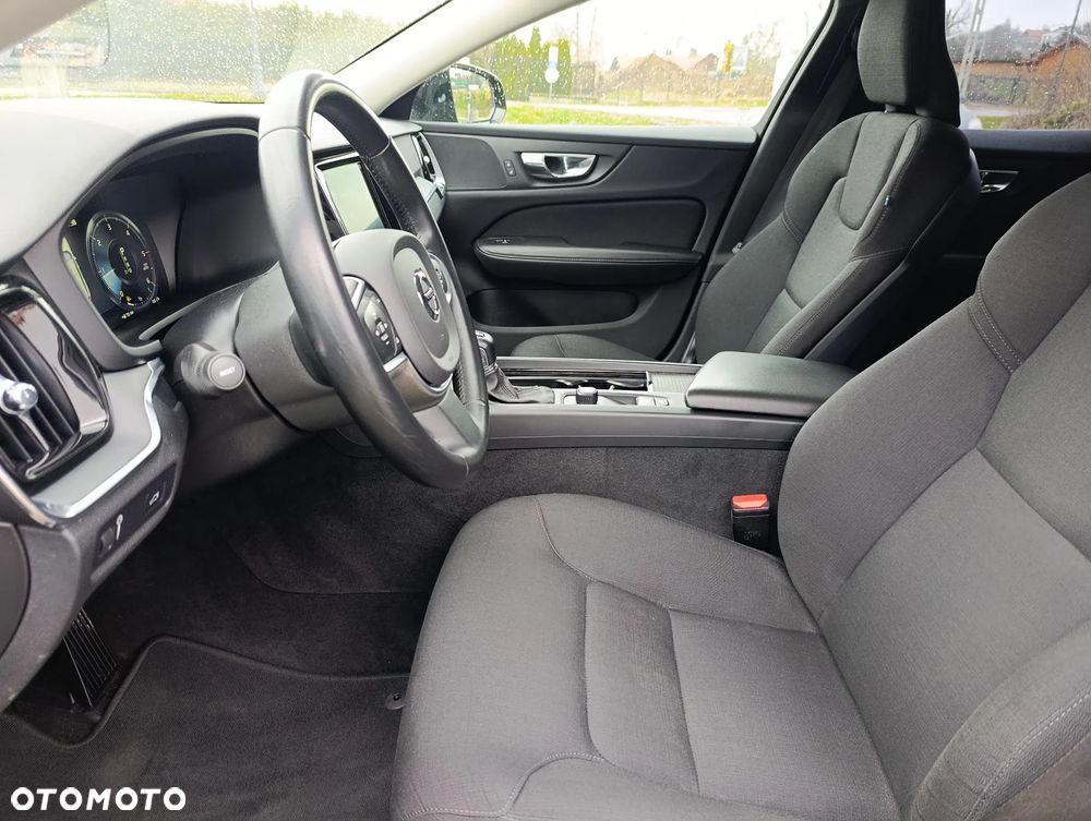 Volvo V60 D3 AWD Geartronic Momentum - 12