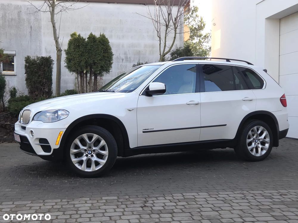 BMW X5 xDrive35i Edition Exclusive - 6