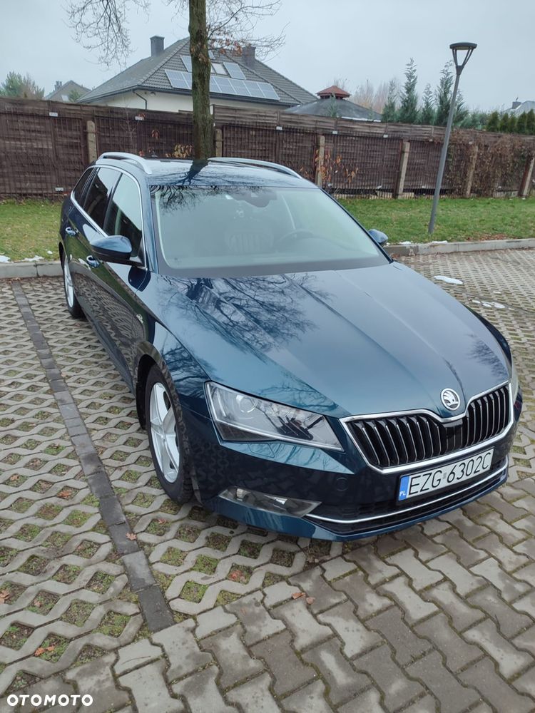 Skoda Superb 2.0 TDI DSG L&K - 1