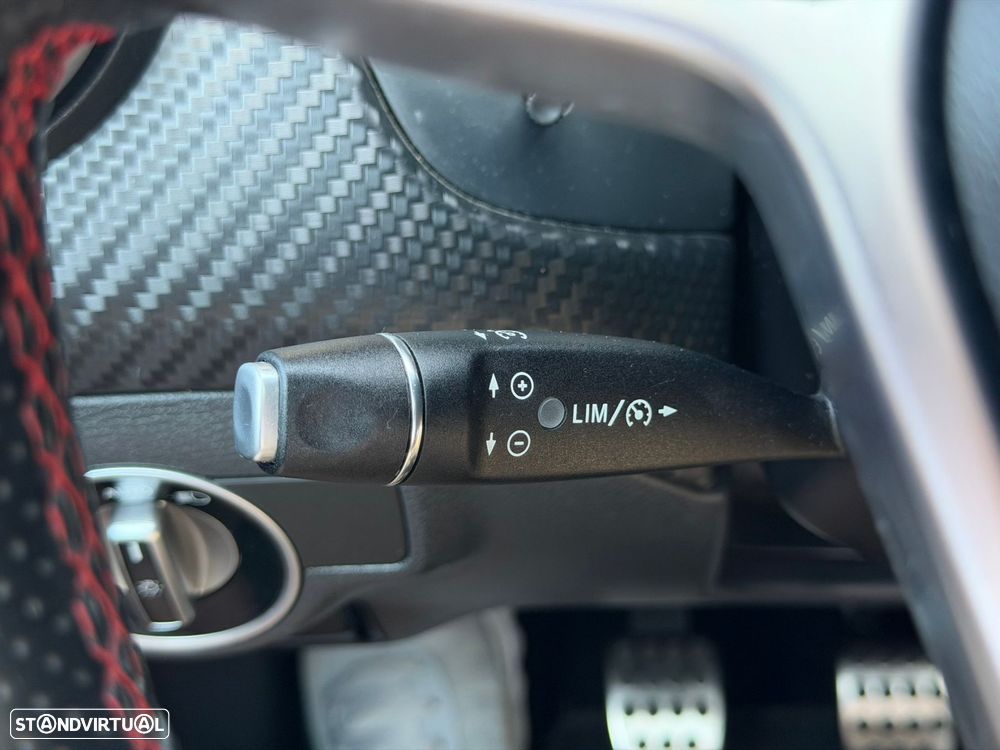 Mercedes-Benz A 180 CDI BE AMG Line - 42