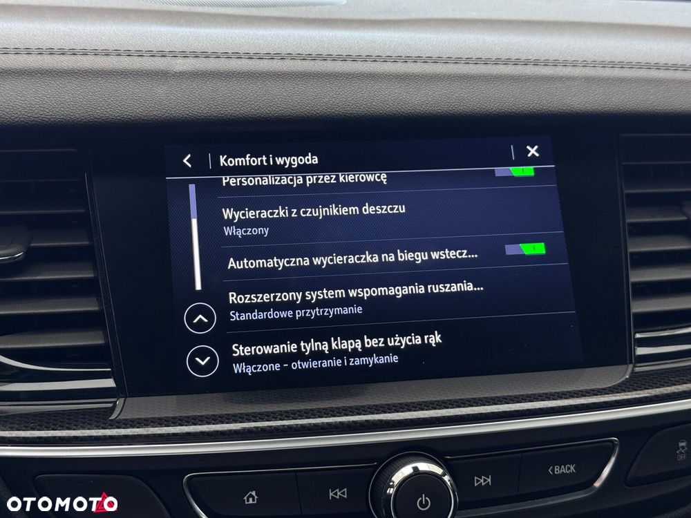 Opel Insignia - 33