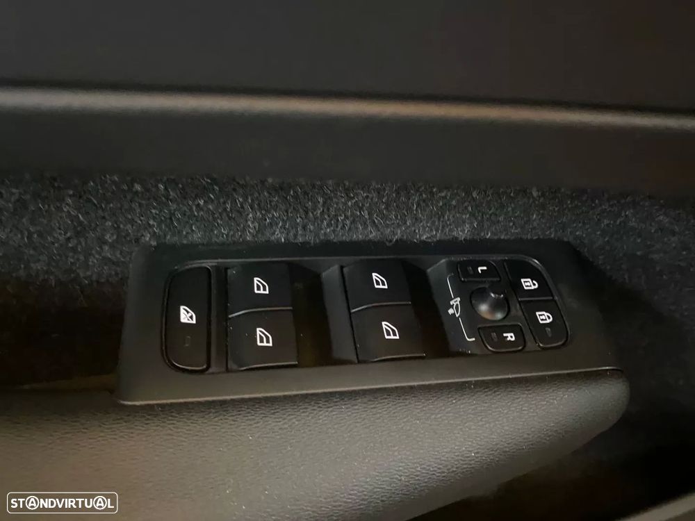 Volvo XC 40 2.0 D3 Inscription Geartronic - 17