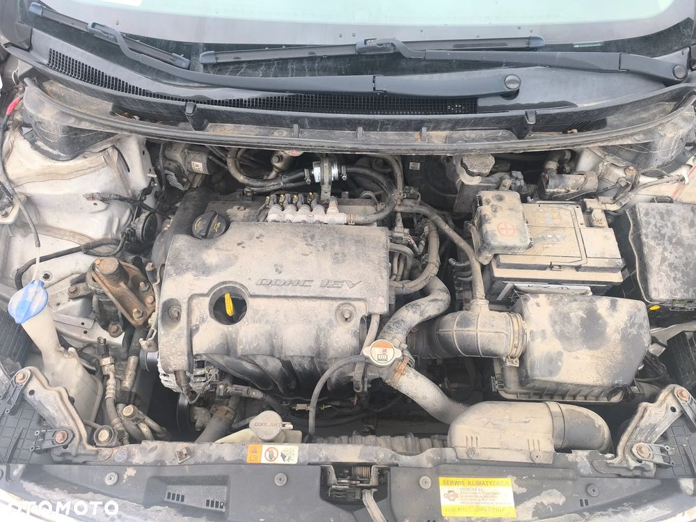 Hyundai i30 1.4 Classic - 10