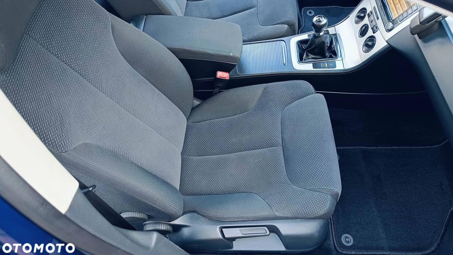 Volkswagen Passat 2.0 TSI Comfortline - 19