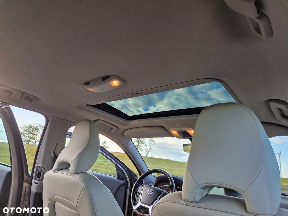 Volvo V70 D4 Momentum - 18