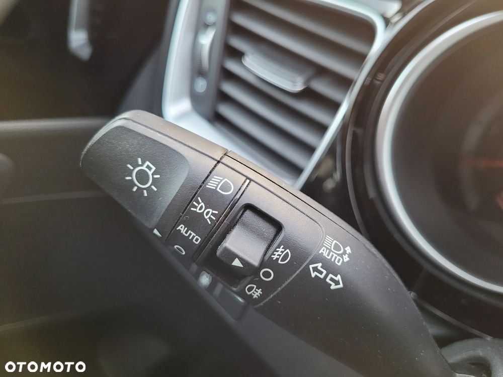Kia Ceed 1.0 T-GDI ISG Platinum Edition - 20