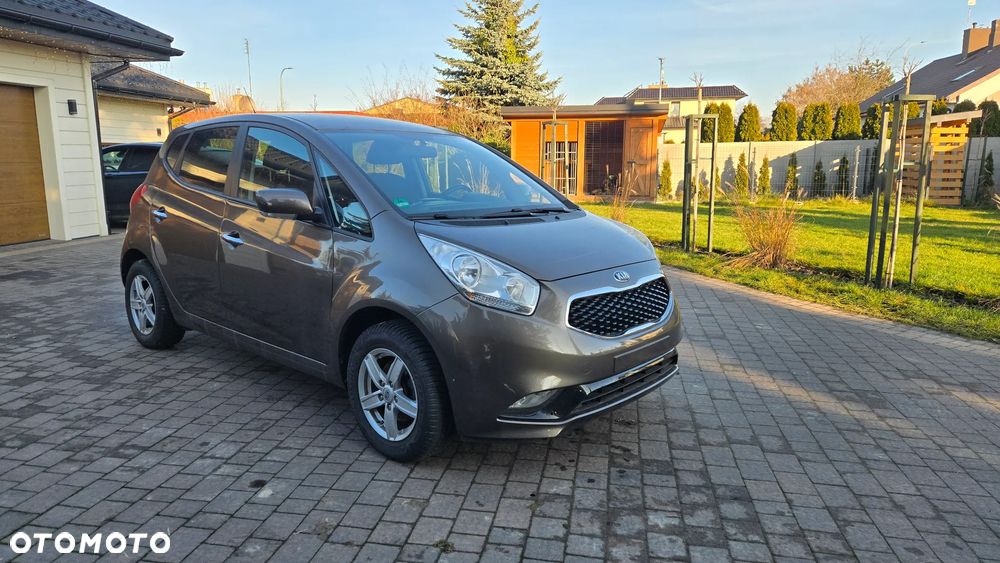 Kia Venga 1.4 CVVT Titanium Collection - 1