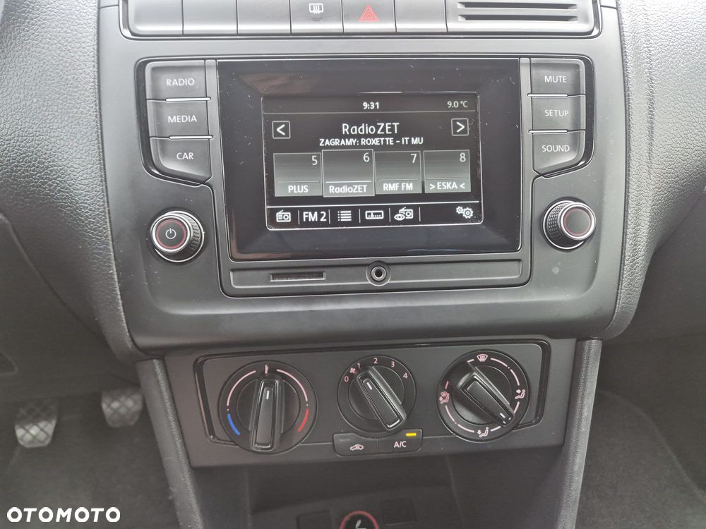 Volkswagen Polo - 16