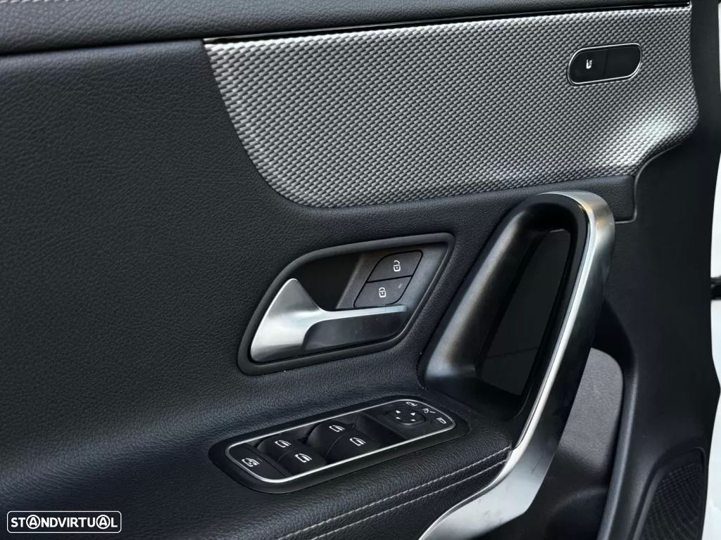 Mercedes-Benz CLA 200 - 23