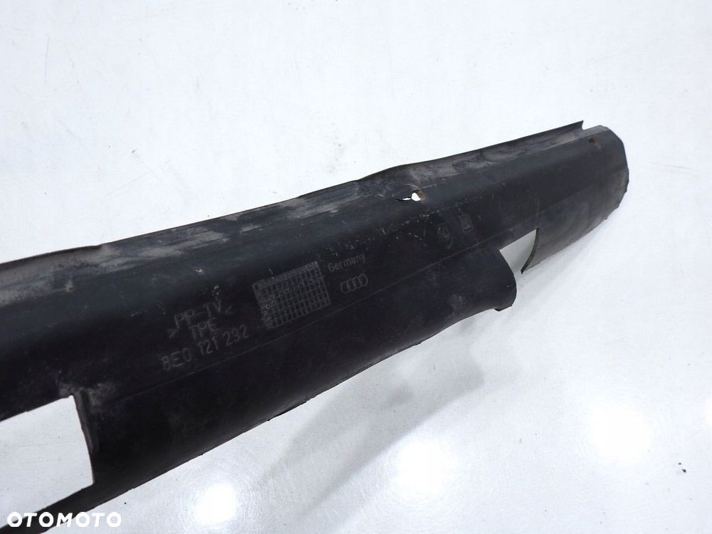 KIEROWNICA POWIETRZA AUDI A4 B6 8E0121292 - 6