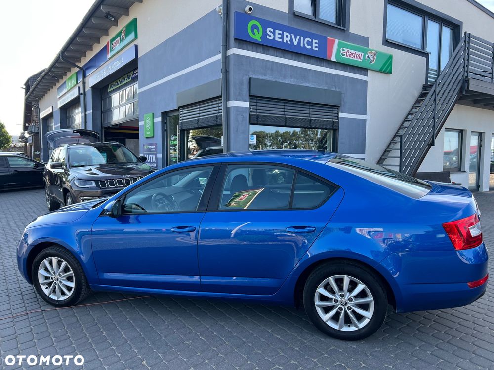 Skoda Octavia 2.0 TDI Ambition DSG - 10