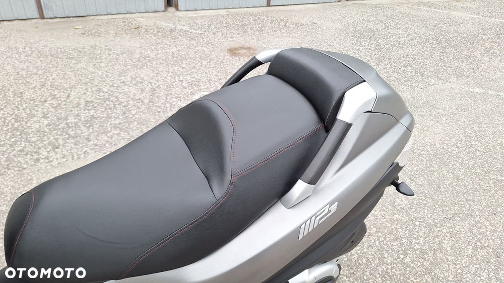 Piaggio MP-3 - 6
