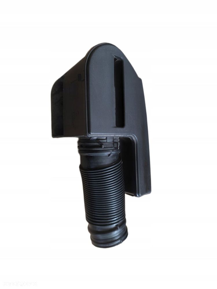 WLOT KIEROWNICA POWIETRZA SKODA YETI VW CC JETTA 5K7805962B