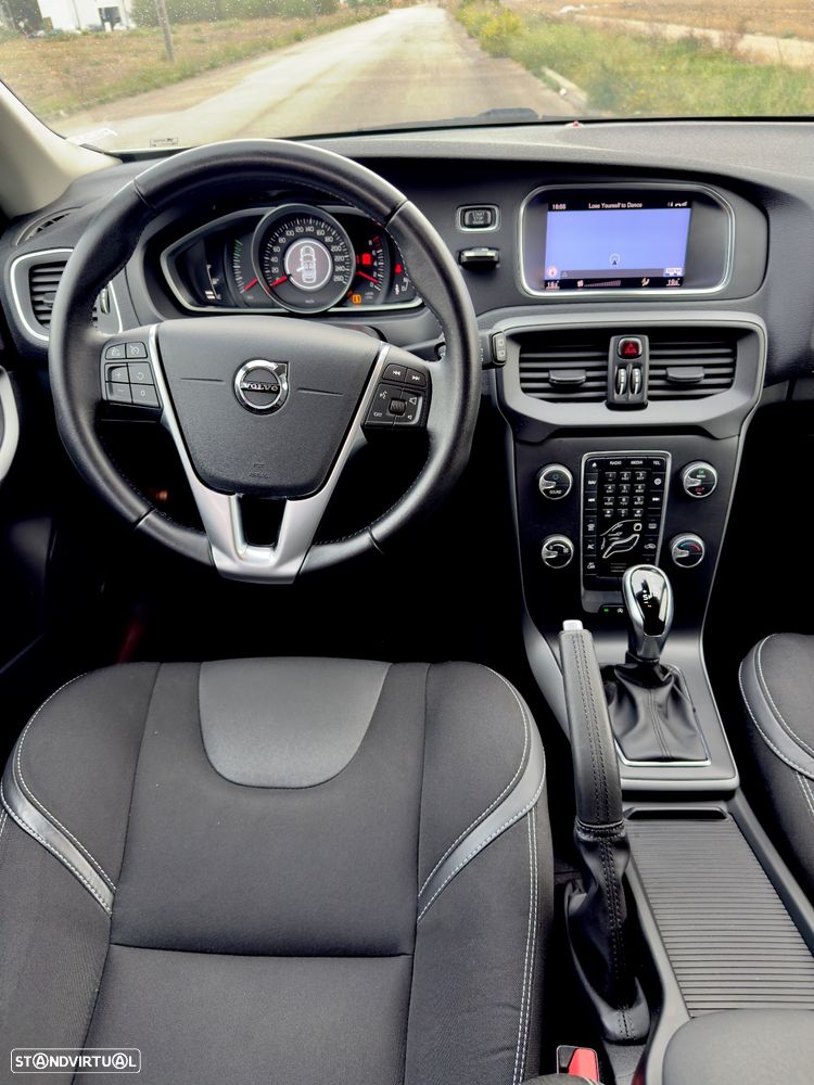 Volvo V40 1.5 T3 Sport Edition Geartronic - 6