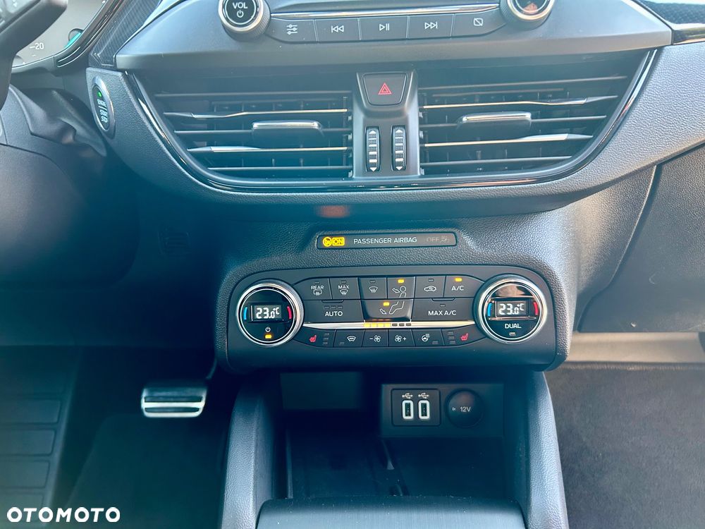 Ford Focus - 19