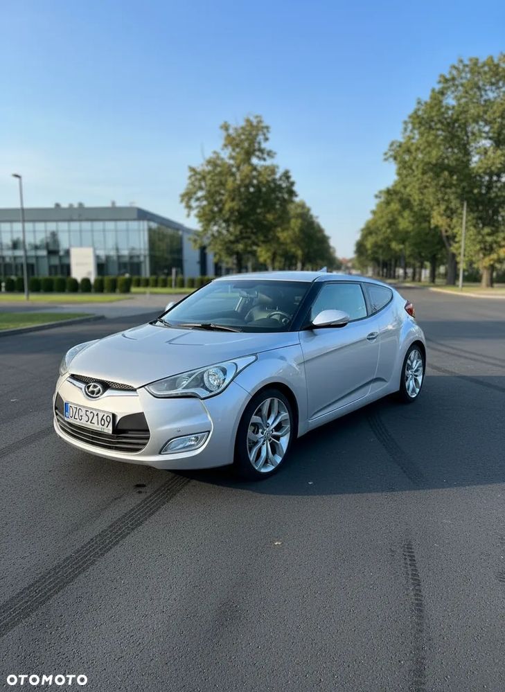 Hyundai Veloster 1.6 DCT Style - 1
