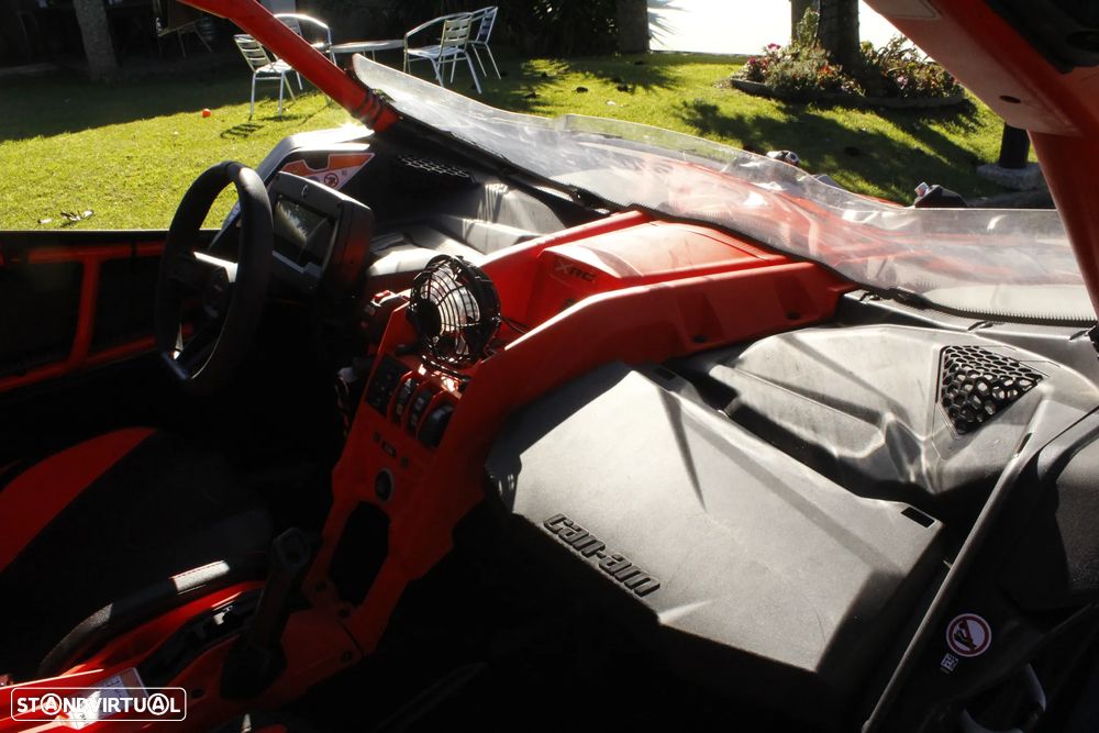 Can-Am Maverick X3 Maverick XRC - 18